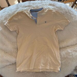 Men’s light yellow polo